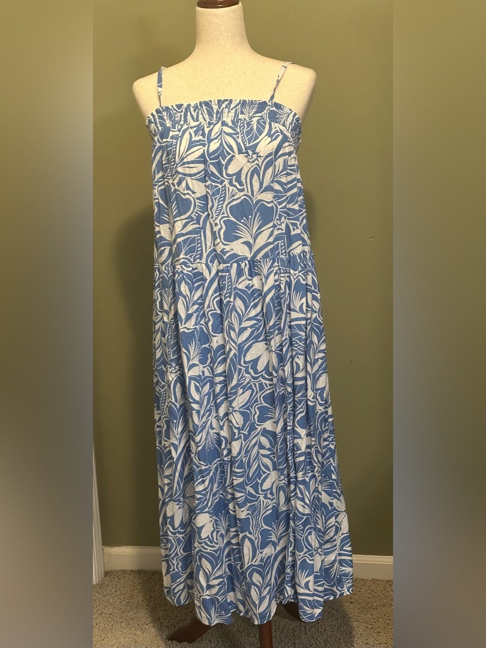 Old Navy Blue and White Floral Maxi Sundress Skirt
